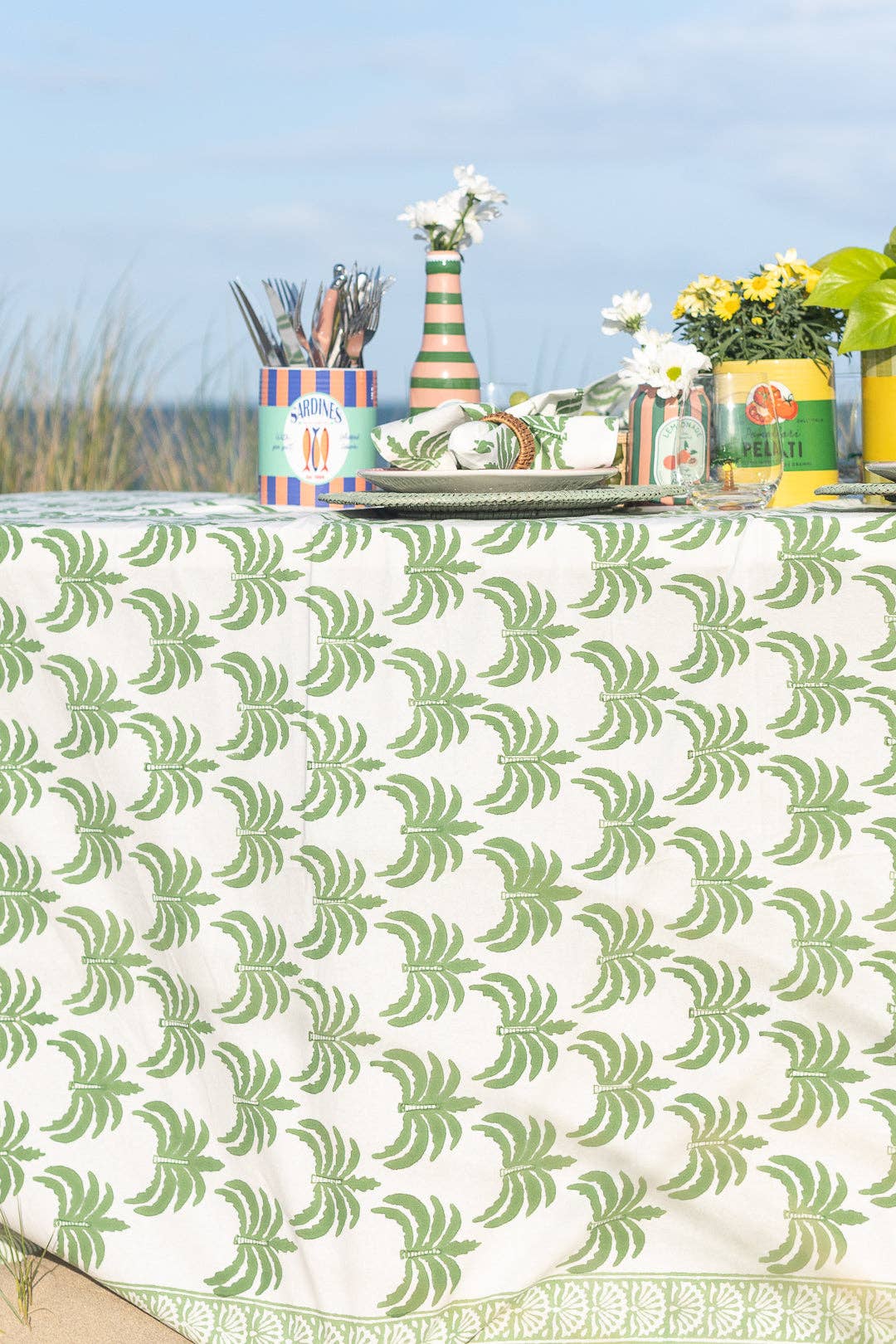Modern Palm Green Rectangle Tablecloth